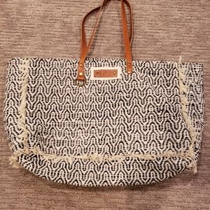 Myra Bag